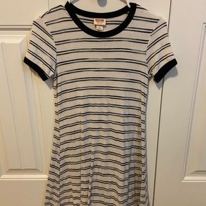 Lot Of Dresses/Rompers !!
